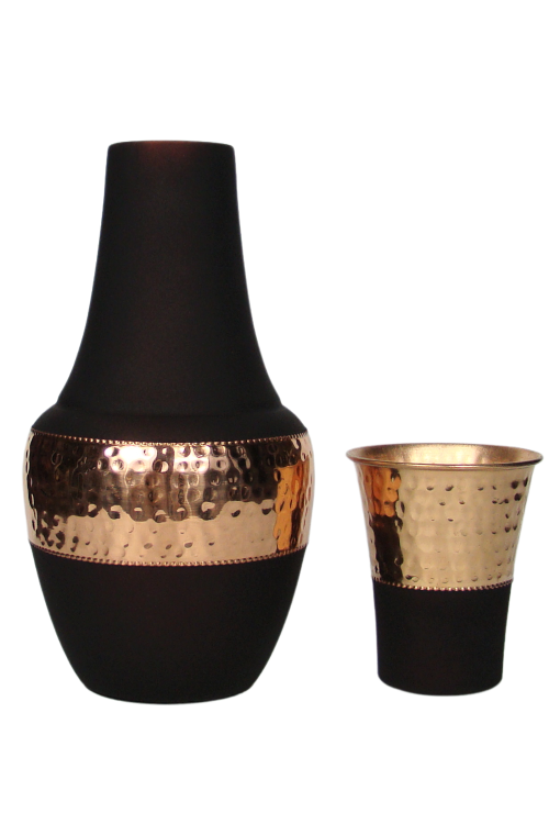 Miedziana karafka do wody z kubkiem INDYJSKIE PRODUKTY